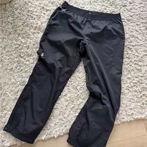Black waterproof outerwear Pants